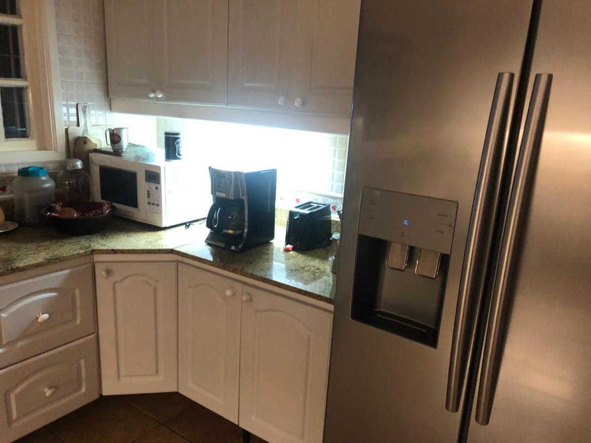 Villa Saint Tropez Cabo Frio Zewnętrze zdjęcie